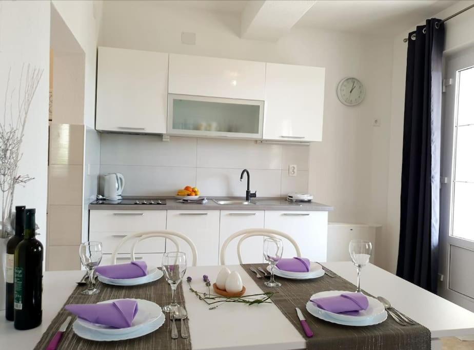 Apartments Regina 波尔 外观 照片